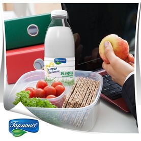 Кефір нежирний у пляшці 930г. 