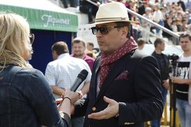 НА ПОЛТАВЩИНІ ТРАВЕНЬ РОЗПОЧАВСЯ ГРАНДІОЗНИМ СВЯТОМ!